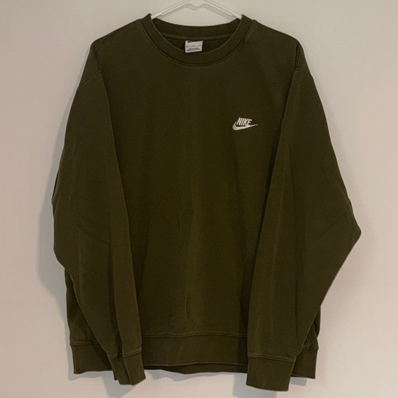 Nike Other - Nike Dark Green Crewneck Modern Casual